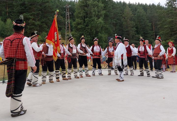 National bulgarian dance in Koprivshitsa.