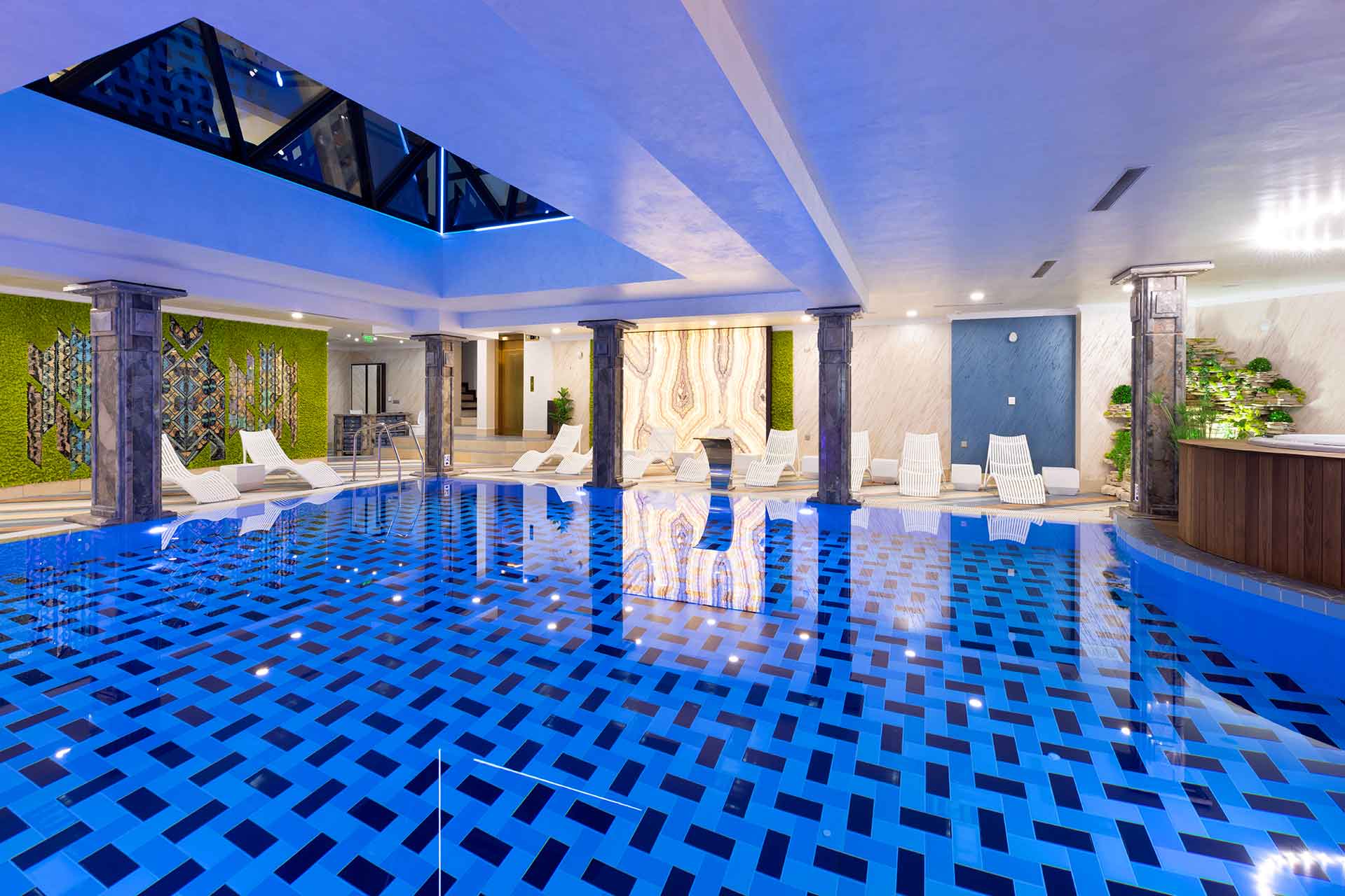 Armaco-Residence-Wellbeing-Swimmiing-Pool-1